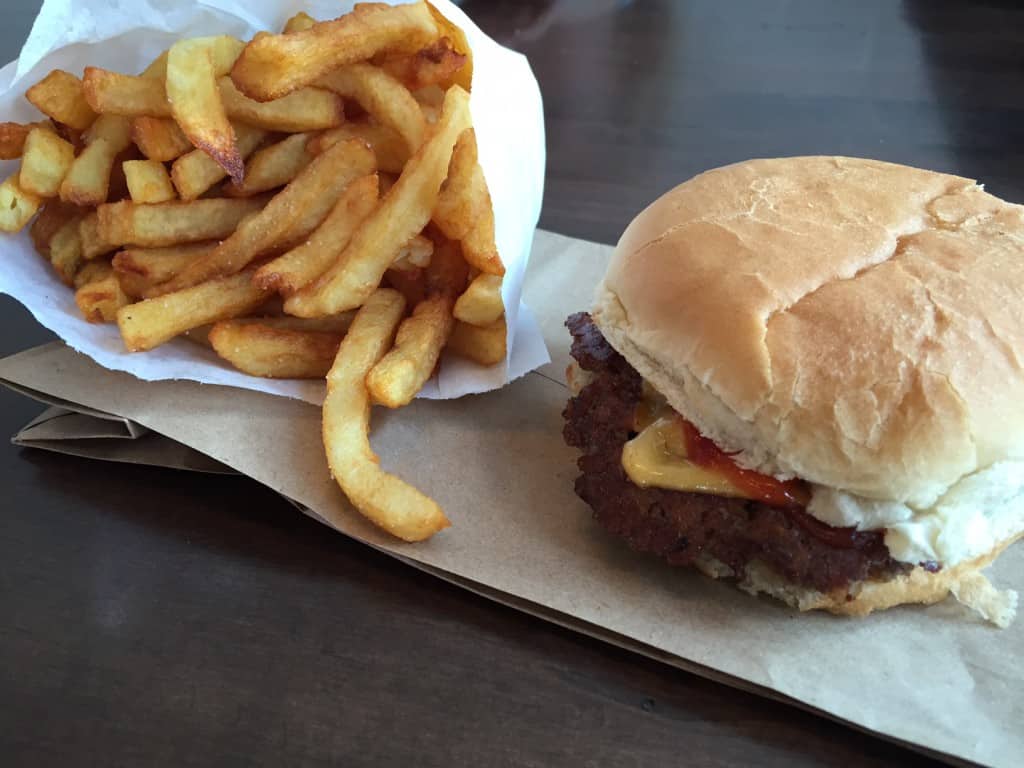 4 Best Places to Get Burgers + Fries with Kids in Edmonton